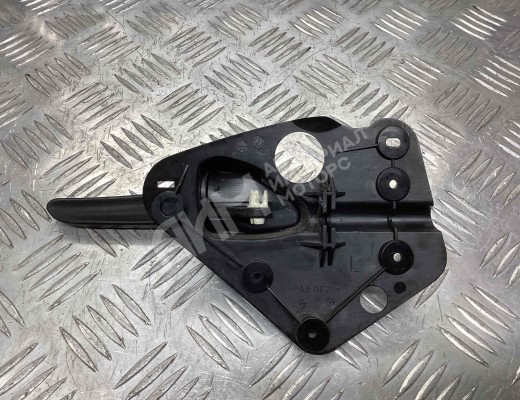 Ручка внутренняя передняя левая Mercedes Vito II (W639) 2003-2010  Mercedes Vito Vito II (W639) 2003-2010