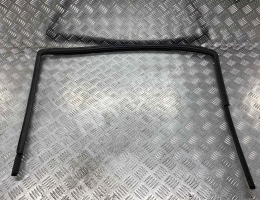 Уплотнитель стекла двери (бархотка) Mercedes Vito II (W639) 2003-2010  Mercedes Vito Vito II (W639) 2003-2010