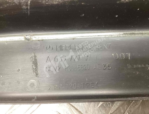 Накладка двери передней правой Mercedes Vito II (W639) 2003-2010  Mercedes Vito Vito II (W639) 2003-2010