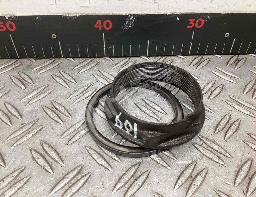 Гайка ступицы Renault Midlum I 2000-2006  Renault Midlum Midlum I 2000-2006