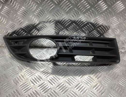 Рамка фары противотуманной правой Volkswagen Passat B6 (3C) 2005-2010  Volkswagen Passat Passat B6 (3C) 2005-2010