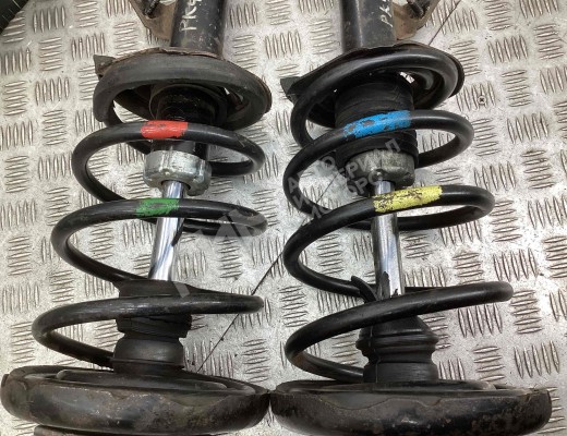 Стойка передняя левая Nissan Primera III (P12) 2002-2008  Nissan Primera Primera III (P12) 2002-2008