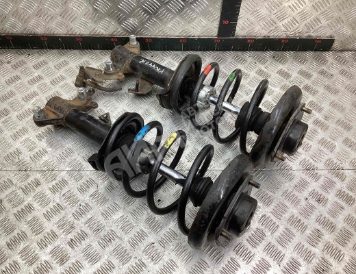 Стойка передняя левая Nissan Primera III (P12) 2002-2008  Nissan Primera Primera III (P12) 2002-2008