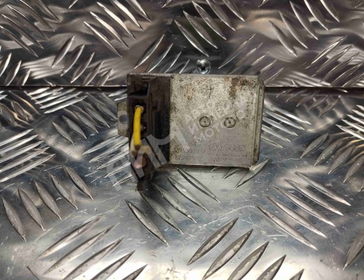 Сопротивление печки Volkswagen Transporter T4 (7D) 1990-1997  Volkswagen Transporter Transporter T4 (7D) 1990-1997