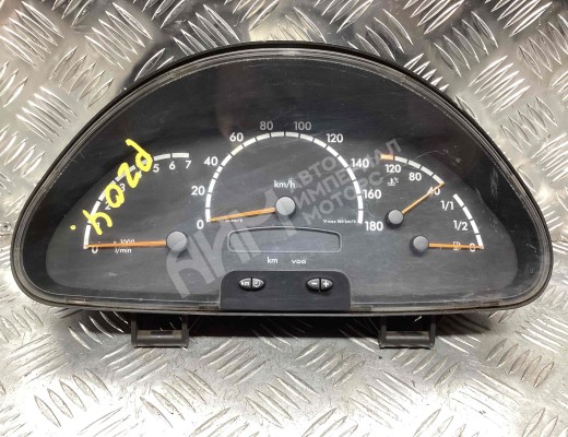 Щиток приборов (приборная панель) Mercedes Sprinter I (W901-905) 1995-2006  Mercedes Sprinter Sprinter I (W901-905) 1995-2006