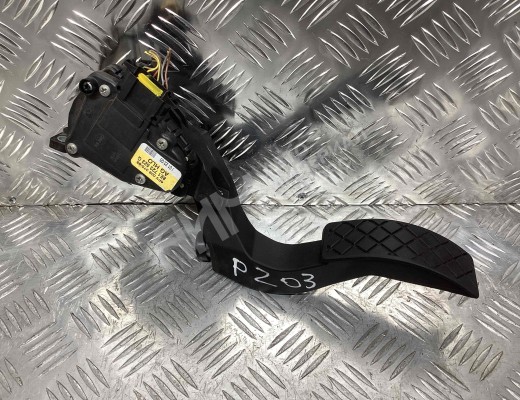 Педаль газа Audi A4 B7 (8EC, 8ED) 2004-2008  Audi A4 A4 B7 (8EC, 8ED) 2004-2008