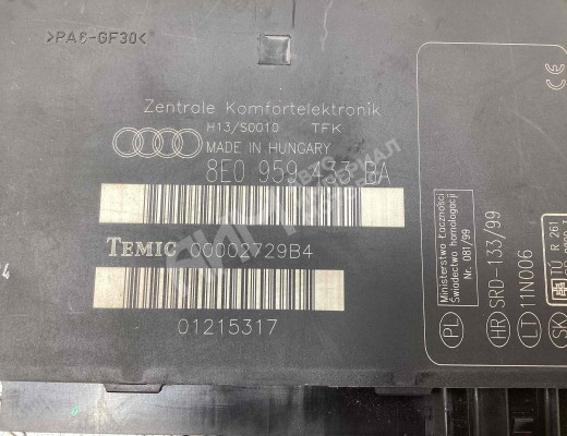 Блок комфорта Audi A4 B6 (8EC, 8E5) 2000-2004  Audi A4 A4 B6 (8EC, 8E5) 2000-2004