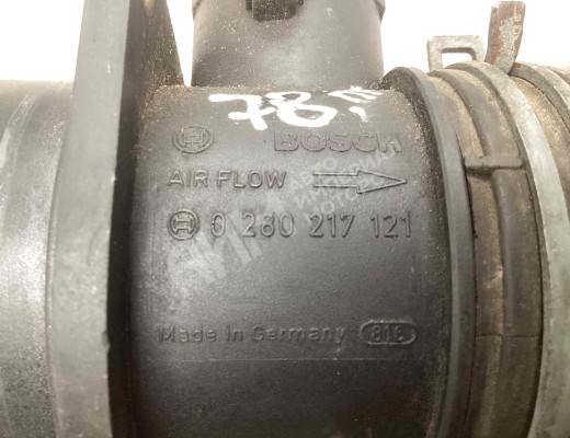 Расходомер воздуха Volkswagen Golf IV (1J) 1997-2004  Volkswagen Golf Golf IV (1J) 1997-2004