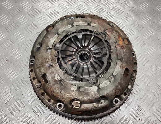 Маховик Ford Mondeo III 2003-2007 рестайлинг  Ford Mondeo Mondeo III 2003-2007 рестайлинг