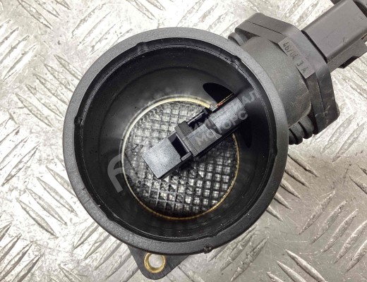 Расходомер воздуха Volkswagen Golf IV (1J) 1997-2004  Volkswagen Golf Golf IV (1J) 1997-2004