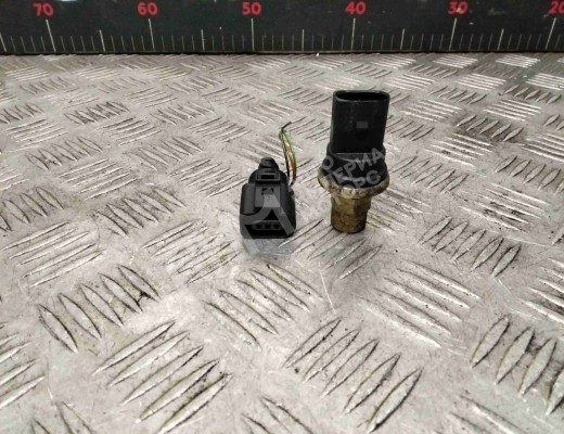 Датчик кондиционера Volkswagen Golf V (1K) 2004-2009  Volkswagen Golf Golf V (1K) 2004-2009