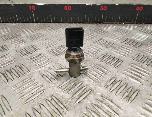 Датчик давления топлива Volkswagen Touareg I (7L) 2006-2010 рестайлинг  Volkswagen Touareg Touareg I (7L) 2006-2010 рестайлинг