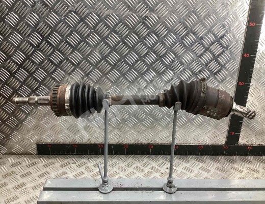 Полуось передняя левая (приводной вал, ШРУС) Opel Corsa C 2000-2003  Opel Corsa Corsa C 2000-2003