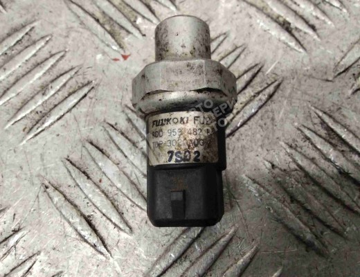 Датчик кондиционера Audi A4 B5 (8D) 1994-1999  Audi A4 A4 B5 (8D) 1994-1999