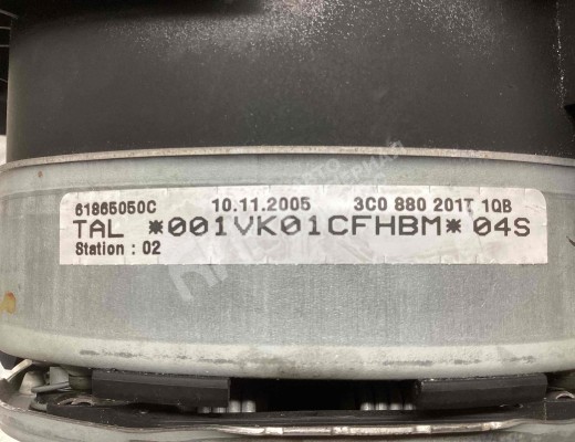 Подушка безопасности водителя Volkswagen Passat B6 (3C) 2005-2010  Volkswagen Passat Passat B6 (3C) 2005-2010