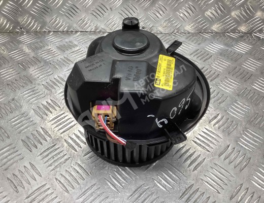 Моторчик печки Volkswagen Golf V (1K) 2004-2009  Volkswagen Golf Golf V (1K) 2004-2009