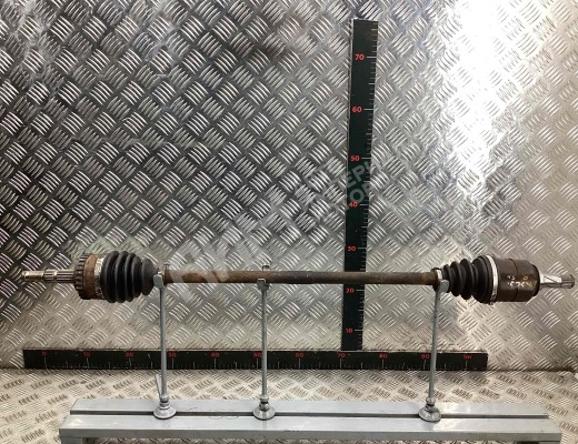 Полуось передняя правая (приводной вал, ШРУС) Opel Corsa C 2000-2003  Opel Corsa Corsa C 2000-2003