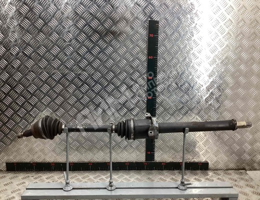 Полуось передняя правая (приводной вал, ШРУС) Mercedes B (W245) 2005-2011  Mercedes B B (W245) 2005-2011