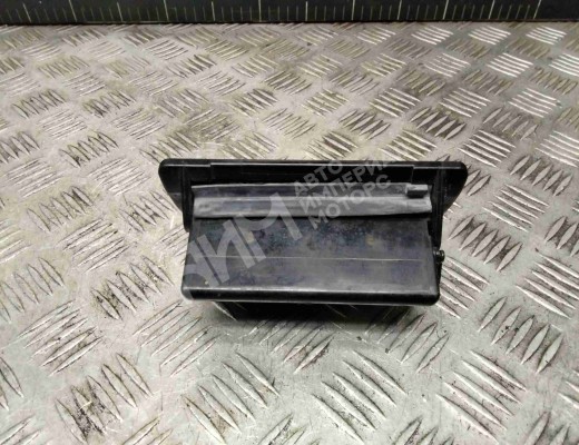 Пепельница Mazda 323F I (BG) 1989-1994  Mazda 323F 323F I (BG) 1989-1994