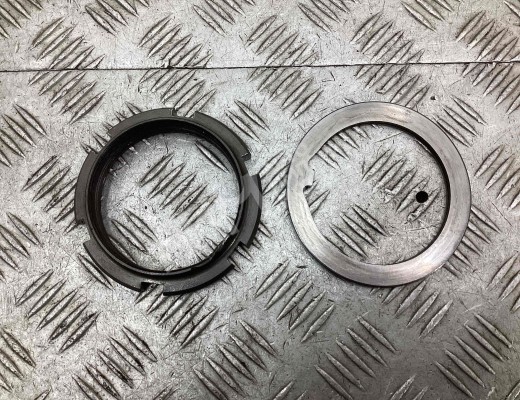 Гайка ступицы Mercedes Vario (W670) 1996-2013  Mercedes Vario Vario (W670) 1996-2013