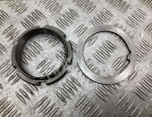 Гайка ступицы Mercedes Vario (W670) 1996-2013  Mercedes Vario Vario (W670) 1996-2013