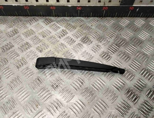 Щеткодержатель задний Opel Astra H 2004-2007  Opel Astra Astra H 2004-2007