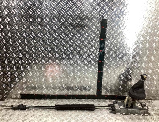 Кулиса Volkswagen Caddy III (2K) 2004-2010  Volkswagen Caddy Caddy III (2K) 2004-2010