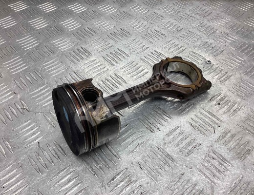 Поршень Audi A3 II (8P) 2008-2012 2-й рестайлинг  Audi A3 A3 II (8P) 2008-2012 2-й рестайлинг