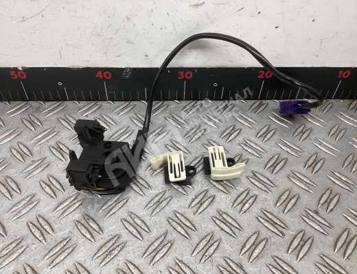 Датчик педали тормоза (лягушка) Renault Midlum I 2000-2006  Renault Midlum Midlum I 2000-2006