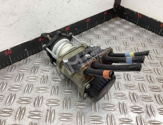 Кран главный тормозной Renault Midlum I 2000-2006  Renault Midlum Midlum I 2000-2006