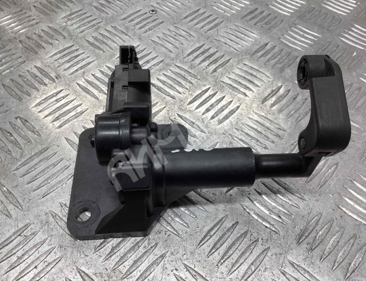 Электропривод форточки задней правой Chrysler Voyager IV (RG) 2001-2008  Chrysler Voyager Voyager IV (RG) 2001-2008