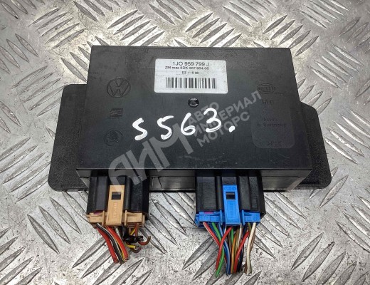 Блок комфорта Volkswagen Passat B5 (3B) 1996-2000  Volkswagen Passat Passat B5 (3B) 1996-2000