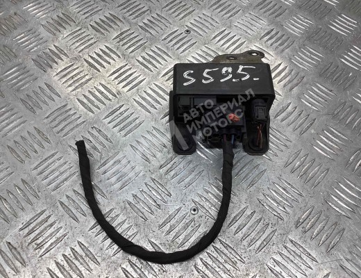 Реле накала свечей Mercedes C (W203) 2000-2004  Mercedes C C (W203) 2000-2004