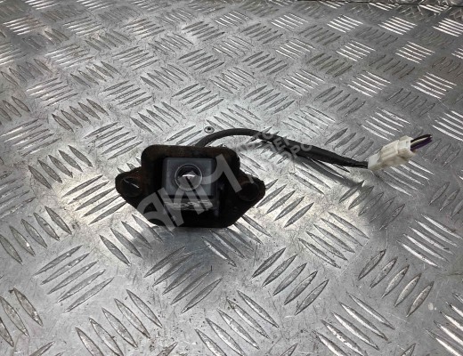 Камера заднего вида Nissan Primera III (P12) 2002-2008  Nissan Primera Primera III (P12) 2002-2008