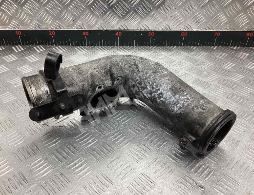 Патрубок впускного коллектора Mercedes ML (W163) 2001-2005 рестайлинг  Mercedes ML ML (W163) 2001-2005 рестайлинг