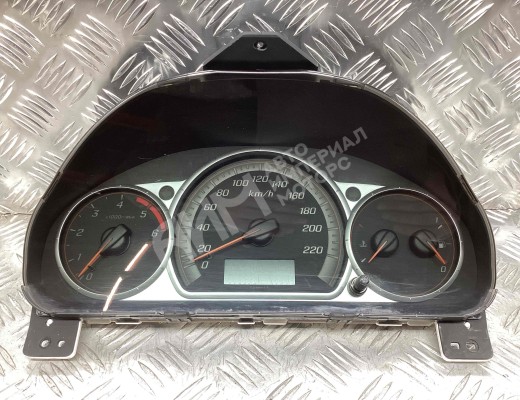 Щиток приборов (приборная панель) Honda CR-V II (RD8, RD9) 2004-2006 рестайлинг  Honda CR-V CR-V II (RD8, RD9) 2004-2006 рестайлинг