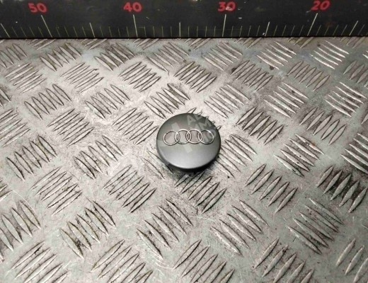 Колпачок литого диска Audi A6 C5 (4B) 2001-2004 рестайлинг  Audi A6 A6 C5 (4B) 2001-2004 рестайлинг