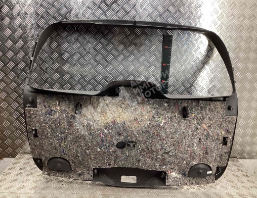 Обшивка крышки багажника Renault Megane II 2006-2009 рестайлинг  Renault Megane Megane II 2006-2009 рестайлинг