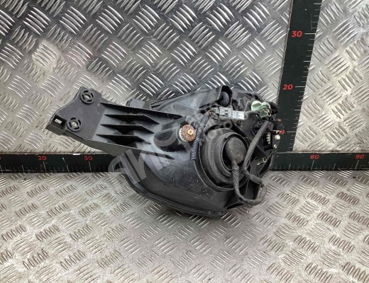 Фара правая Subaru Impreza II (GG/G11) 2000-2002  Subaru Impreza Impreza II (GG/G11) 2000-2002