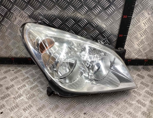 Фара правая Opel Astra H 2007-2010 рестайлинг  Opel Astra Astra H 2007-2010 рестайлинг