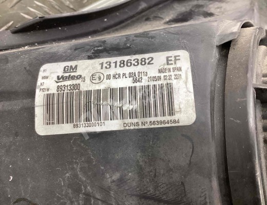 Фара правая Opel Corsa D 2006-2010  Opel Corsa Corsa D 2006-2010