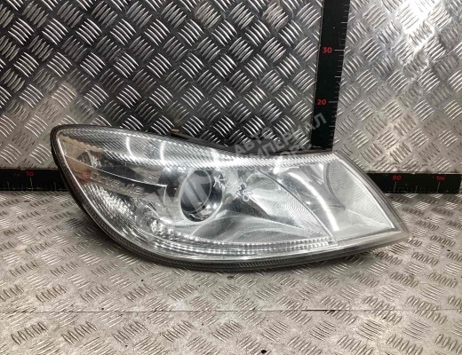 Фара правая Skoda Octavia A5 (1Z) 2008-2013 рестайлинг  Skoda Octavia Octavia A5 (1Z) 2008-2013 рестайлинг