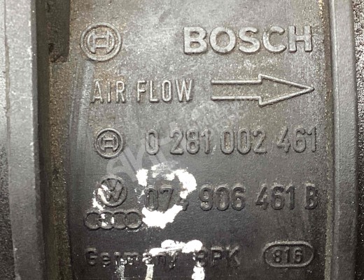 Расходомер воздуха Volkswagen Passat B5+ (3B) 2000-2005 рестайлинг  Volkswagen Passat Passat B5+ (3B) 2000-2005 рестайлинг