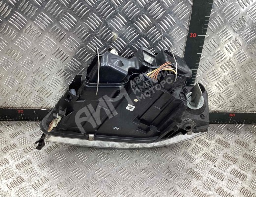 Фара правая Audi A6 C5 (4B) 2001-2004 рестайлинг  Audi A6 A6 C5 (4B) 2001-2004 рестайлинг