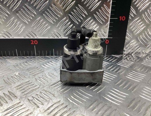 Клапан управления турбиной (актуатор) Audi A6 C5 (4B) 1997-2001  Audi A6 A6 C5 (4B) 1997-2001