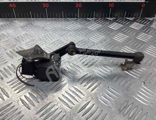 Датчик положения кузова Audi A6 C5 (4B) 2001-2004 рестайлинг  Audi A6 A6 C5 (4B) 2001-2004 рестайлинг