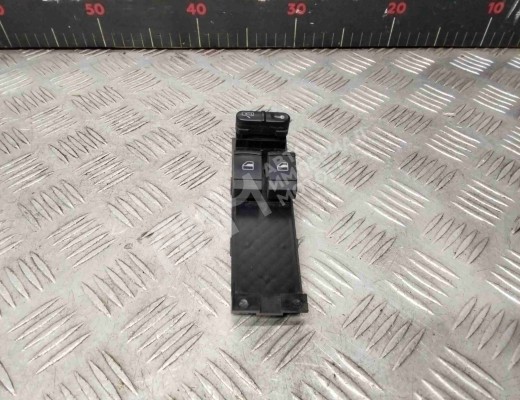 Блок управления стеклоподъемниками Seat Toledo II (1M) 1998-2004  Seat Toledo Toledo II (1M) 1998-2004