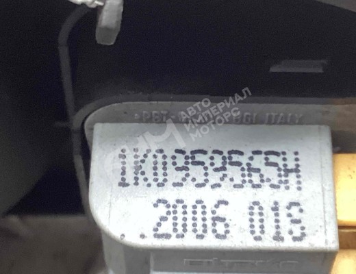 Блок управления стеклоподъемниками Volkswagen Passat B6 (3C) 2005-2010  Volkswagen Passat Passat B6 (3C) 2005-2010