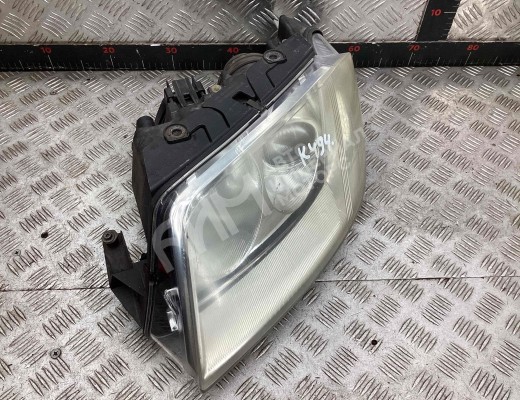 Фара левая Volkswagen Passat B5+ (3B) 2000-2005 рестайлинг  Volkswagen Passat Passat B5+ (3B) 2000-2005 рестайлинг