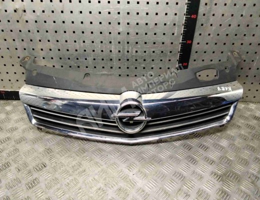 Решетка радиатора Opel Astra H 2007-2010 рестайлинг  Opel Astra Astra H 2007-2010 рестайлинг